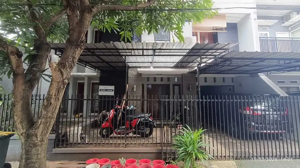Dijual Rumah Bagus Lokasi Strategis di Komplek Bulog Kota Bekasi
