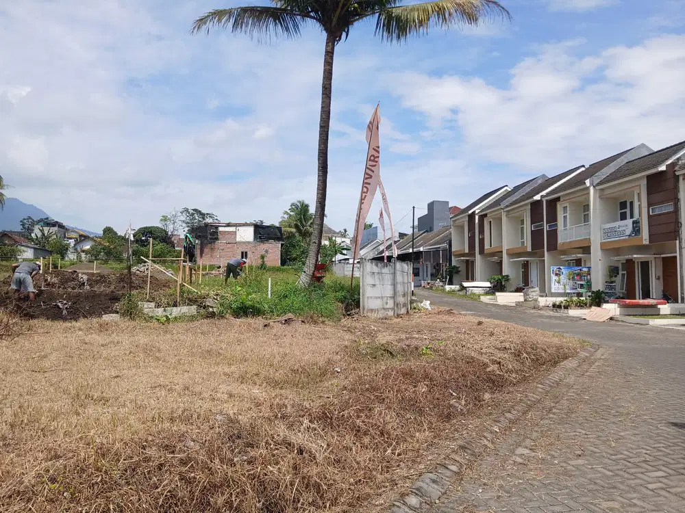 Jual  BU Villa Kota Batu Junrejo SHM Split