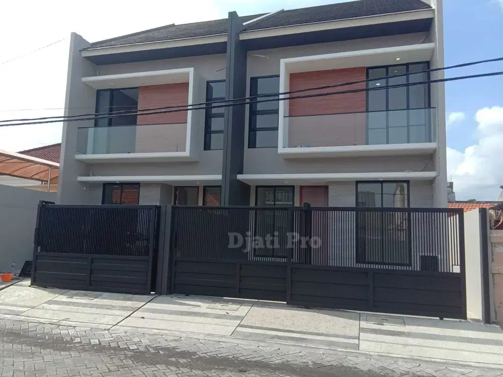 Rumah Mewah 2 Lantai Uk. 5x23m Di Perum. Baruk Utara, MERR, STIKOM