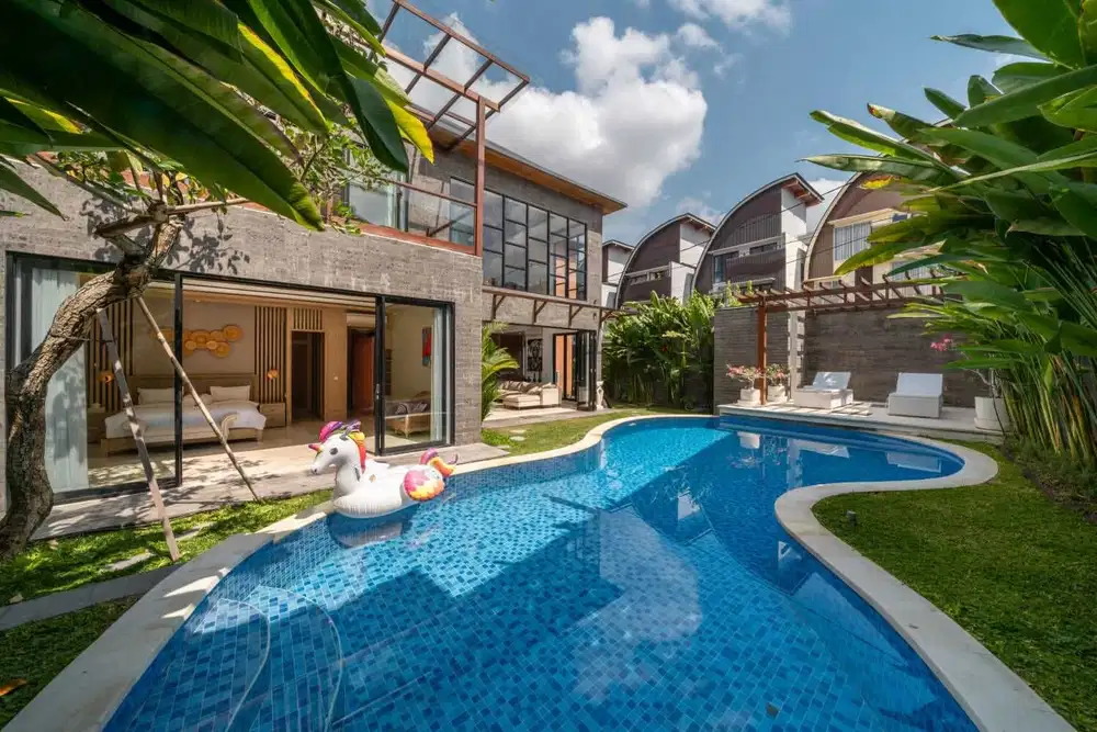 4 BEDROOMS VILLA TIKA FOR SALE IN BALI BANJAR SEMER