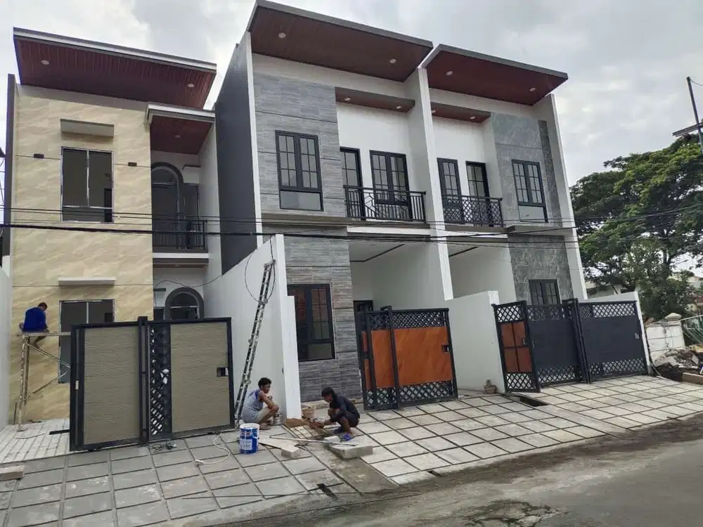 Rumah 2 Lantai 3KT, 2 KM Di Wonoayu, Rungkut, Dekat Raya Pandugo, YKP