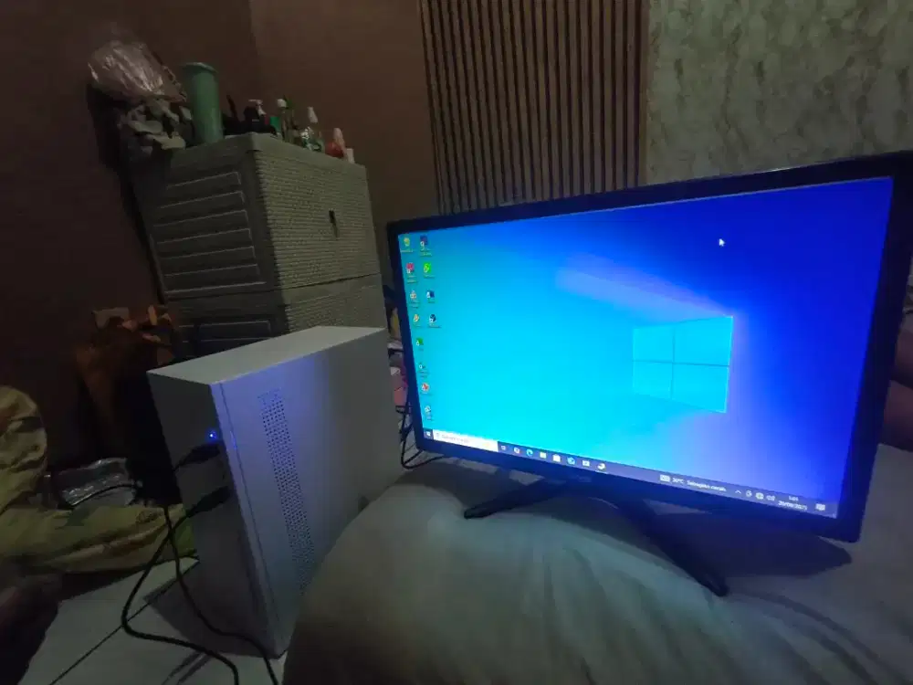 DIJUAL PC CORE i5 RAM 16GB + MONITOR 19 INCH