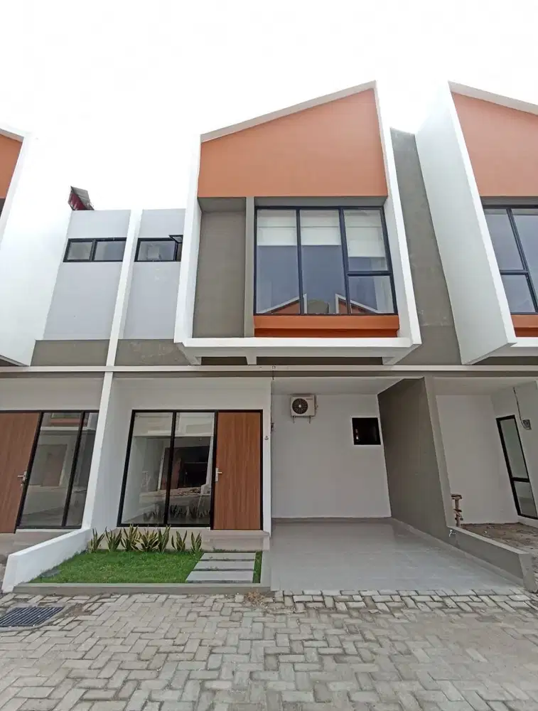 Di Jual Rumah Villa Medan Helvetia di komplek Casamigo Residence