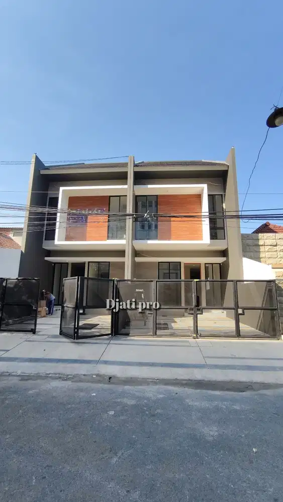 Rumah Mewah 2 Lantai. 5KT, 4KM Di Sutorejo Tengah, Mulyosari, ITS, MER