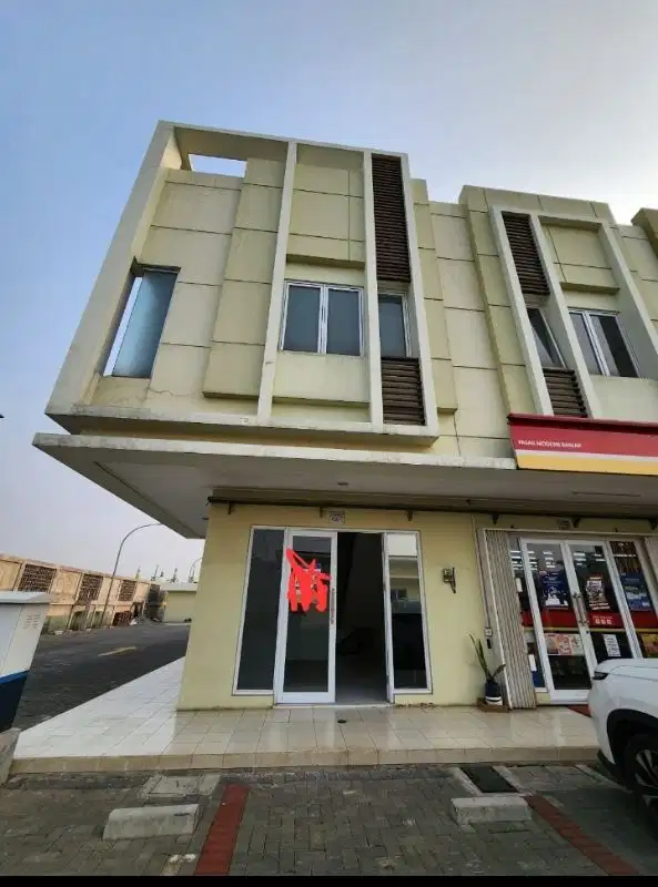 Dijual atau disewakan Ruko hoek 2lt Banjar Wijaya