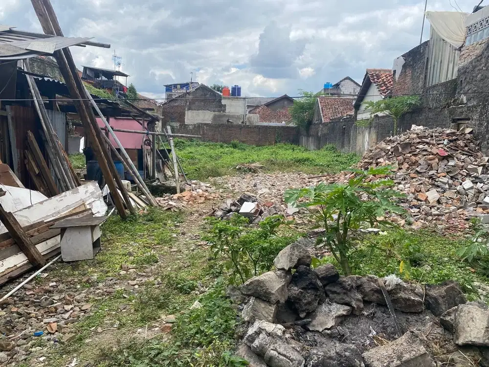 Murah! Tanah strategis di jalan Antapani kota Bandung