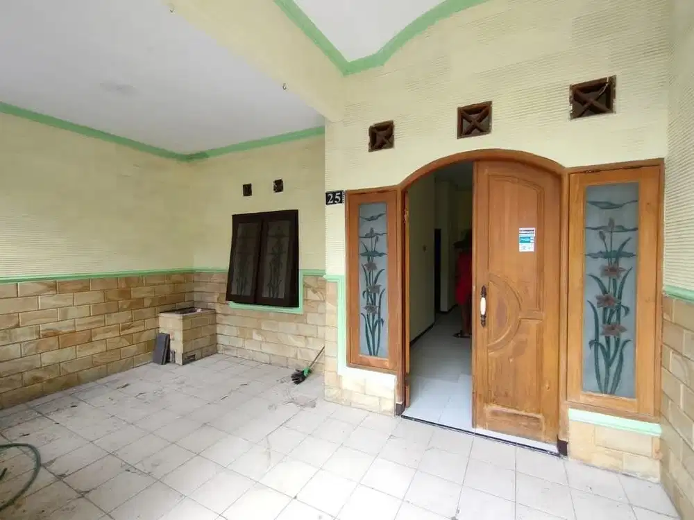 Dijual Rumah Kampung Di Wage Taman Sidoarjo