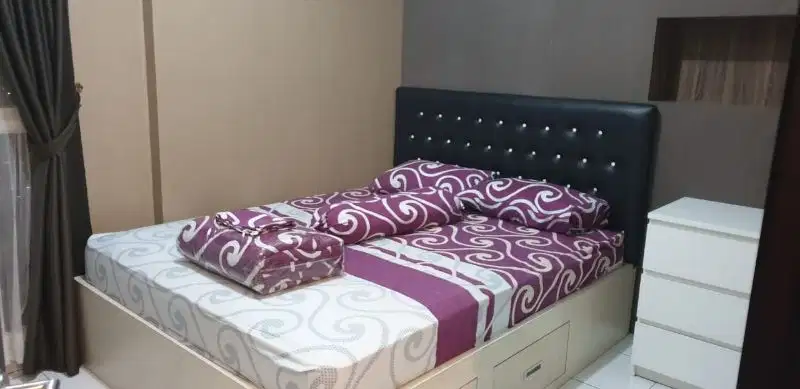 Jual Cepat : 2 BR Apartemen Casa de Parco BSD, full furnished.