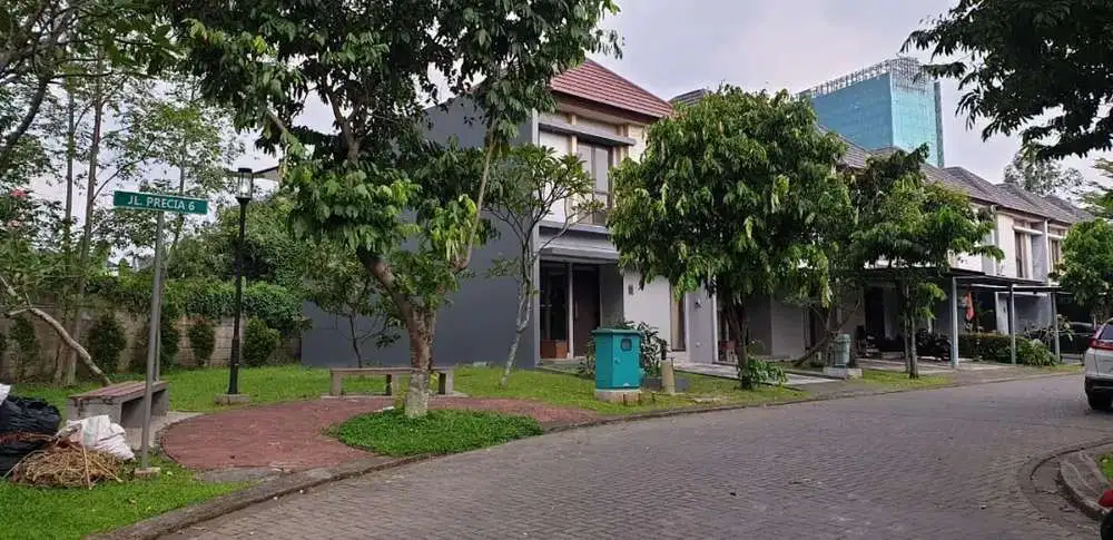 Rumah Cantik di Cluster Eminent Precia BSD