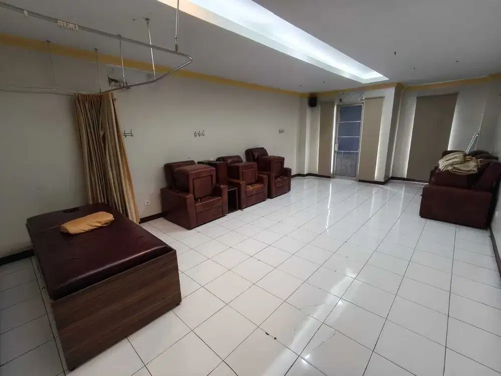 Dijual Ruko Gading Serpong Tangerang posisi Bagus Jalan Utama