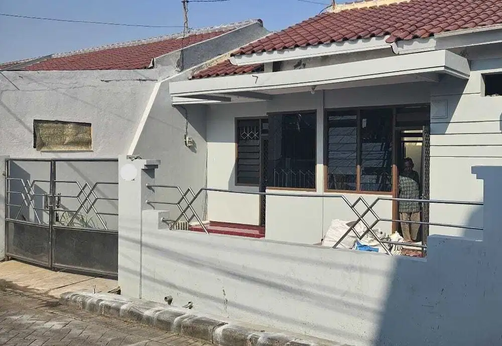 Tenggilis Mejoyo Surabaya | Rumah 110 m² Kutisari Selatan Petra UINSA