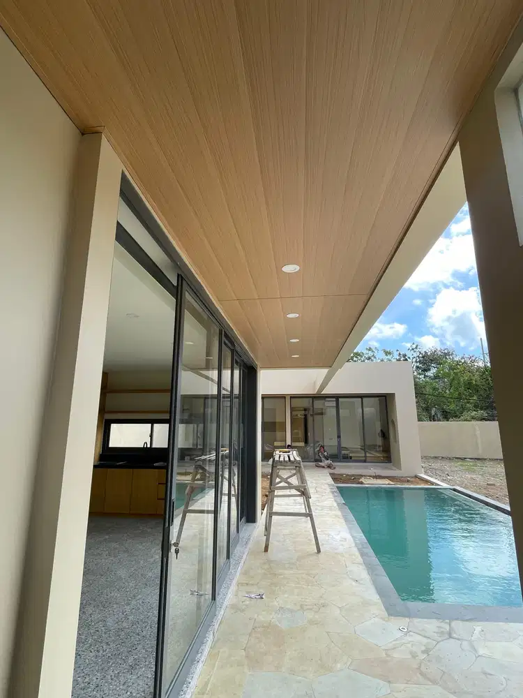 VILLA 3BR ONE GATE KAWASAN ELITE STARTGIS LOKASI DI JIMBARAN