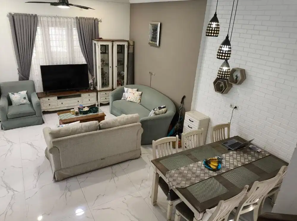 Dijual Rumah Siap Huni di Nusaloka BSD Rapi Luas