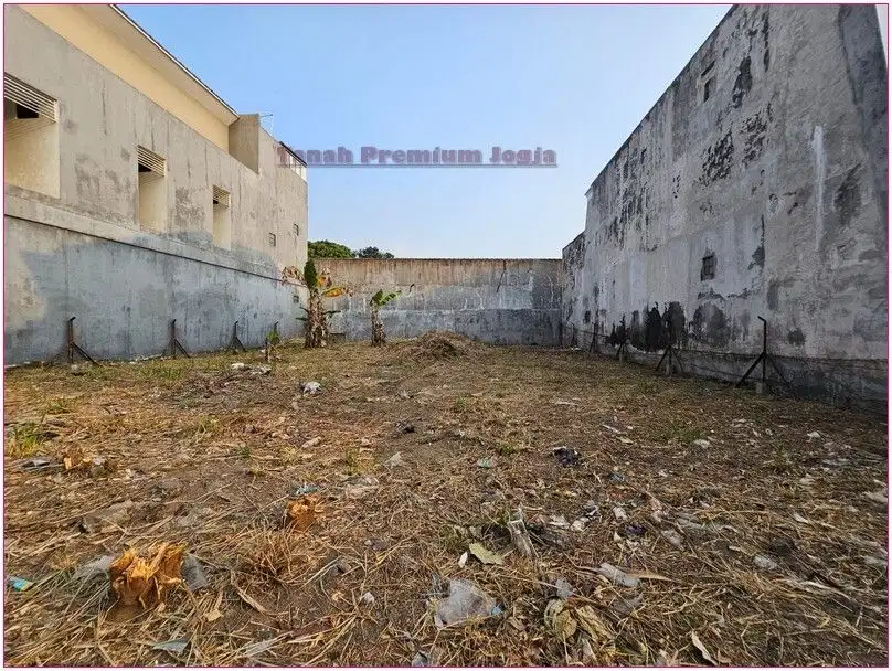 Jl Kaliurang km 4 dekat UGM siap bangun Kost Eksklusif