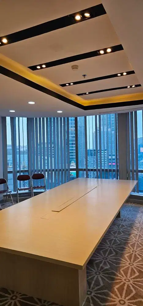 Sewa Kantor 270 m2 di The City Tower Thamrin, Sdh Partisi Siap Pakai