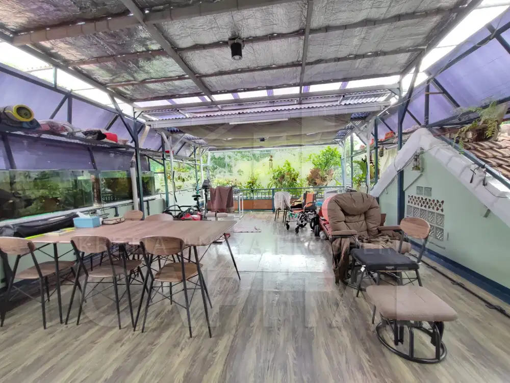 BAGUS BANGET   RUMAH USAHA di MAINROAD PAJAJARAN