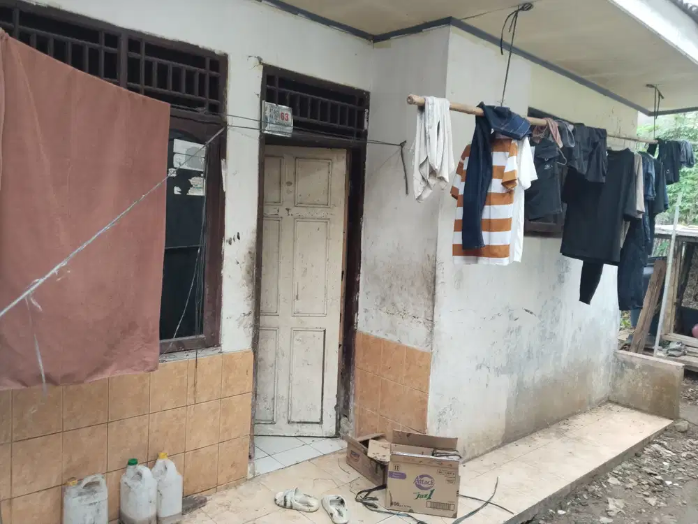 Rumah kampung di sawangan depok belakang swalayan bakti karya jln abdul wahab