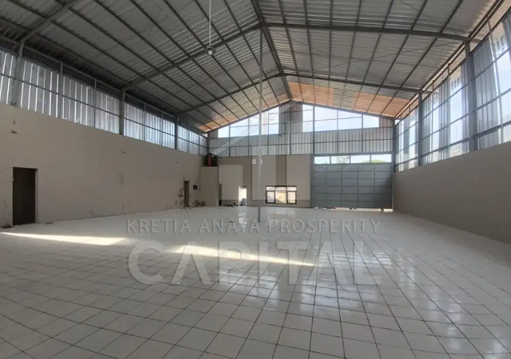 GUDANG SIAP PAKAI DI MAINROAD SOEKARNO HATTA BANDUNG