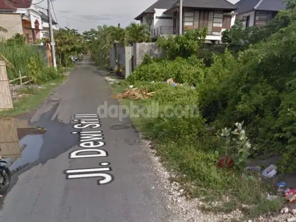 Dijual tanah 453m² lokasi jalan Dewi Sri, Legian Kuta Bali