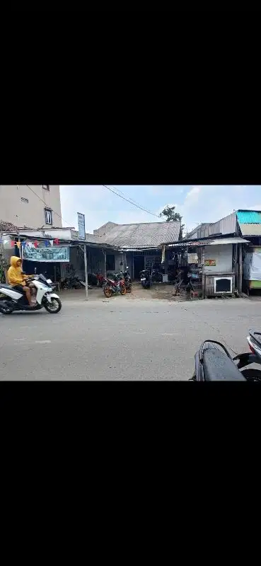 Rumah 320n  meter di  jln raya utama Abdul wahab sawangan  depok