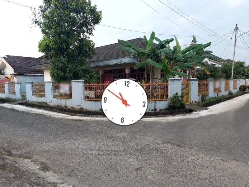 Dijual rumah posisi hook dalam komplek Yaktapena Plaju, Palembang