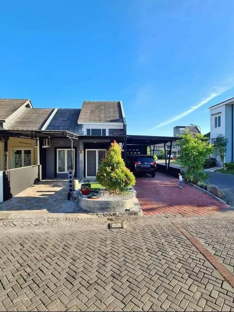 Rumah pojok luas di Taman Dhika buduran sidoarjo