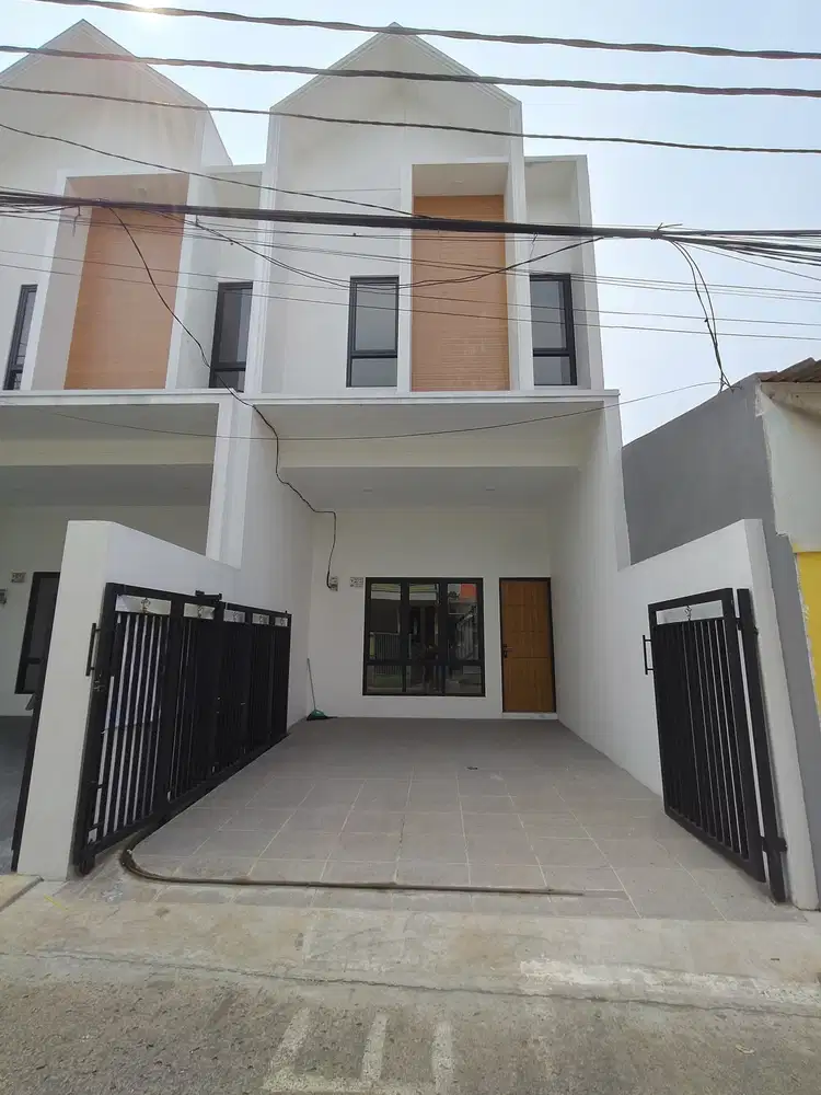 Rumah Murah 2 Lantai Di Lubang Buayal Jakarta Timur