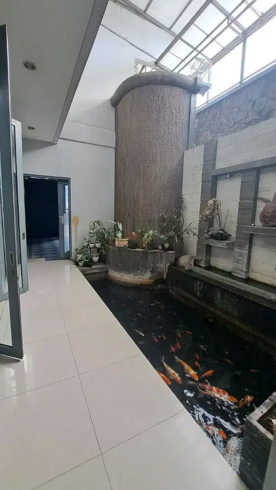 Rumah siap huni dalam komplek depan taman Turangga Lengkong Buahbatu