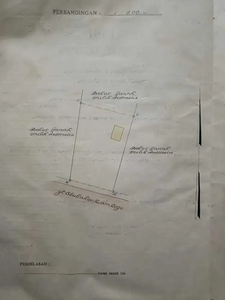 Rumah Jl Abu bakar Lambogo Lebar Depan 20 Meter Lebar Belakang 23 M