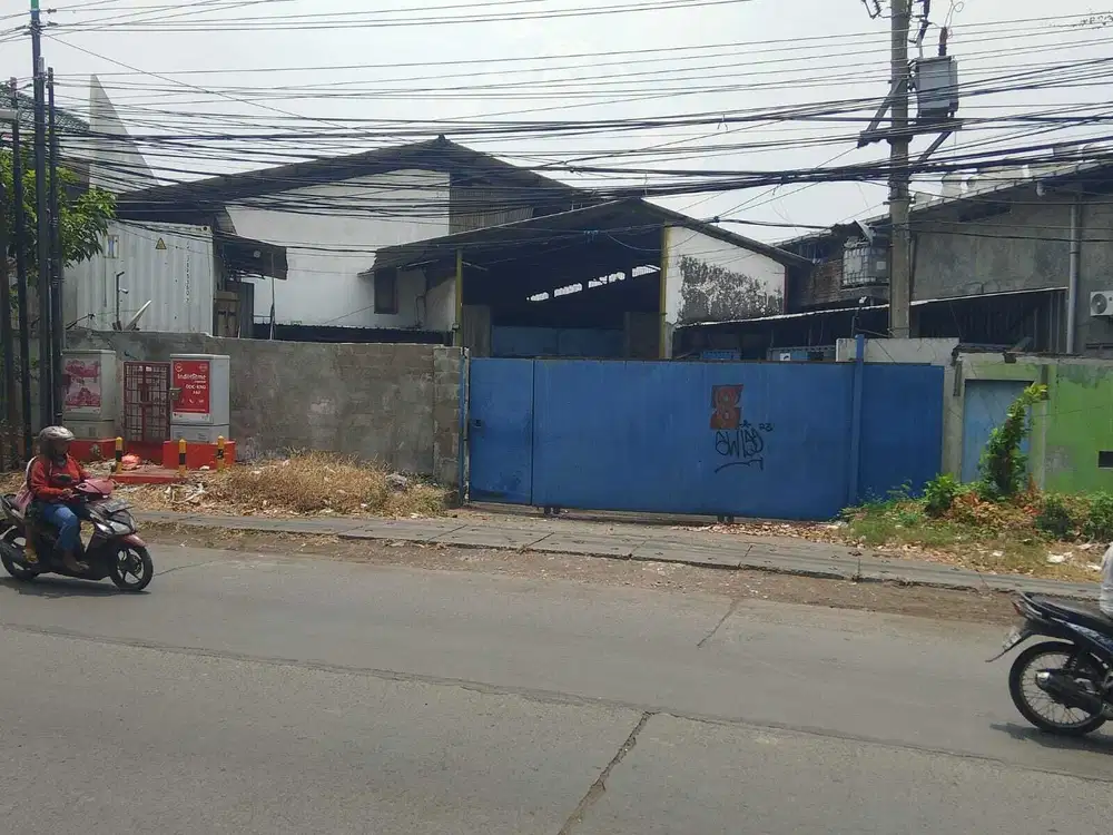 Dijual Gudang Raya Sememi, dekat JLLB Surabaya