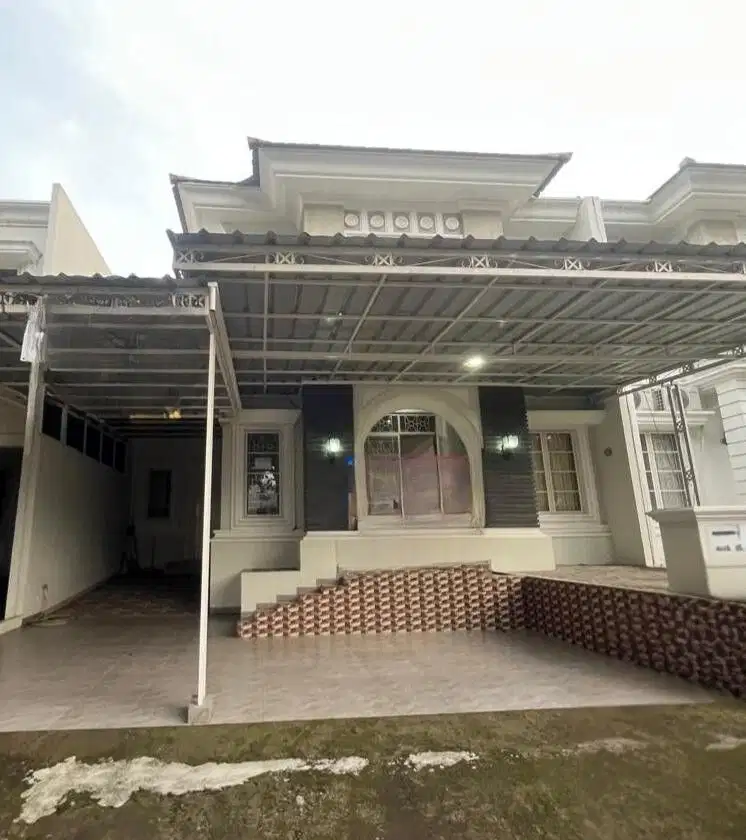 Disewakan Rumah Cluster Greenwood Lippo Cikarang