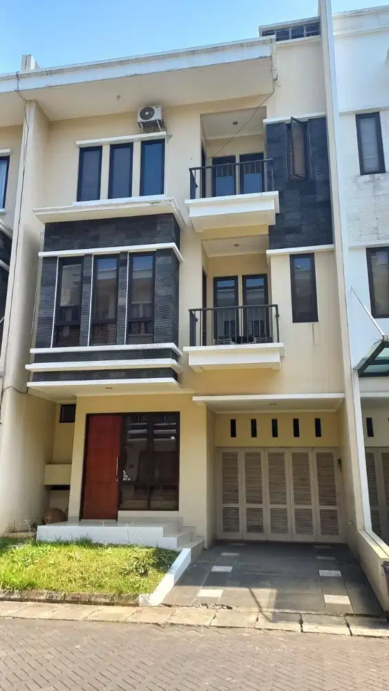 Rumah Minimalis Siap Huni Setraduta Bandung