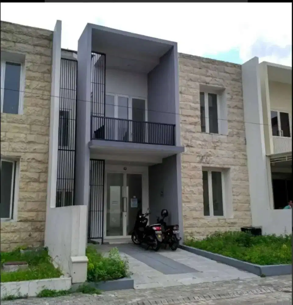 JUAL Rumah Mewah Raya The Gayungsari Sakura Regency Surabaya Selatan