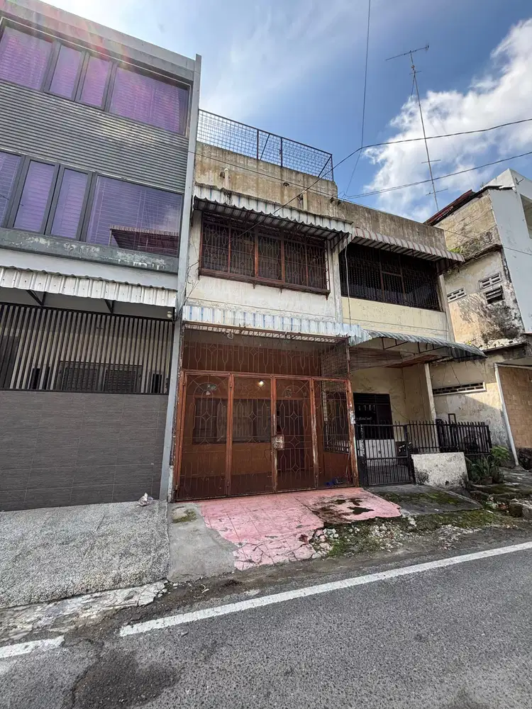 Dijual murah rumah inti kota jalan Perak asia