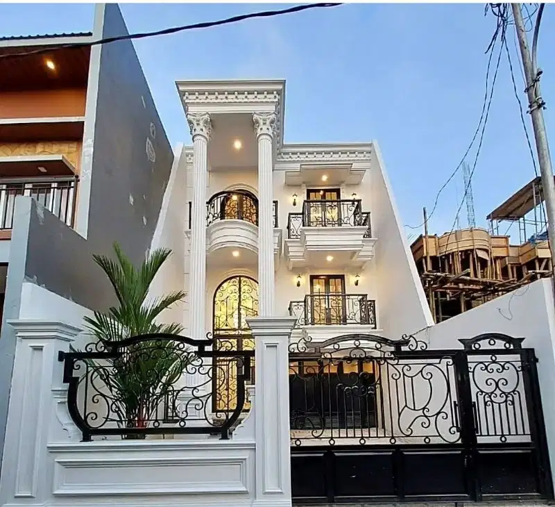 Rumah Siap Huni Di Jagakarsa Jakarta Selatan  Plus Private pool