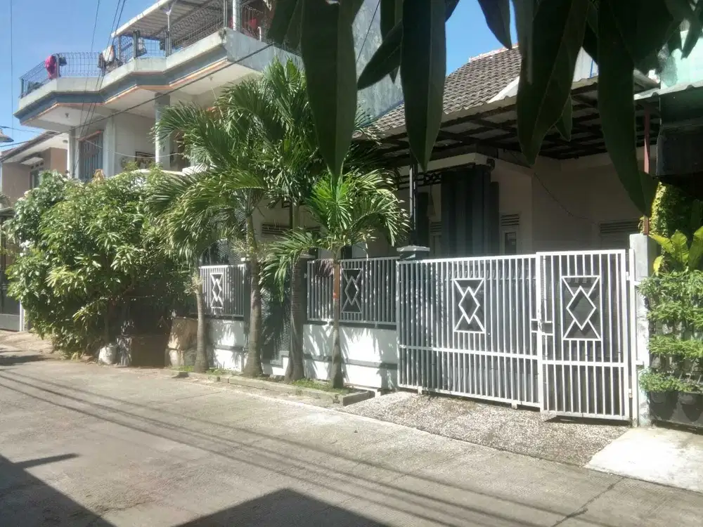 Dijual rumah 3 kamar tidur di bumi panyileukan Cibiru Bandung