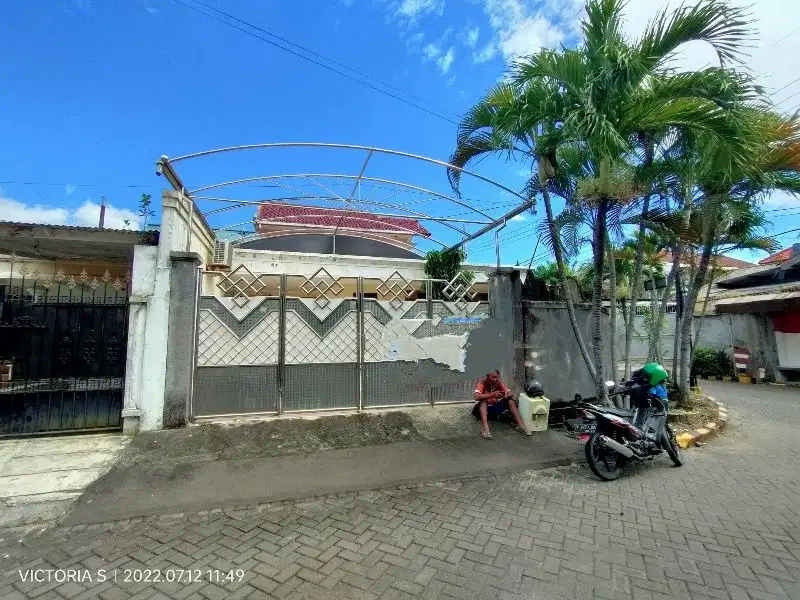 Darmo Permai Utara, siap huni. murah