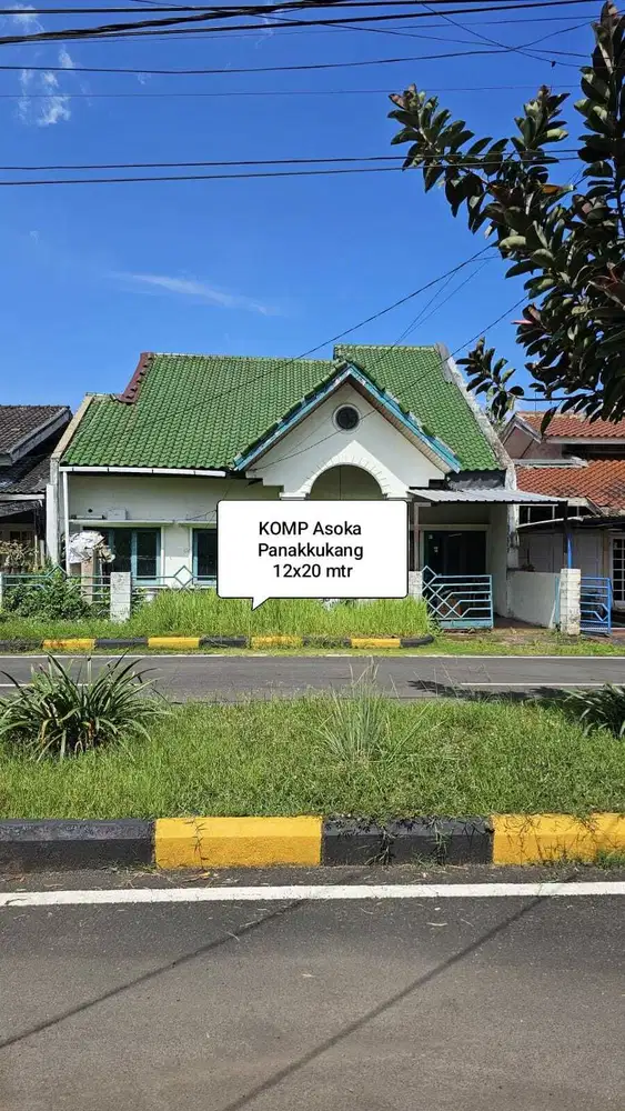 Rumah Kompleks Asoka Panakukang Makassar jl Boulevard dekat Pettarani Hertasning pengayoman