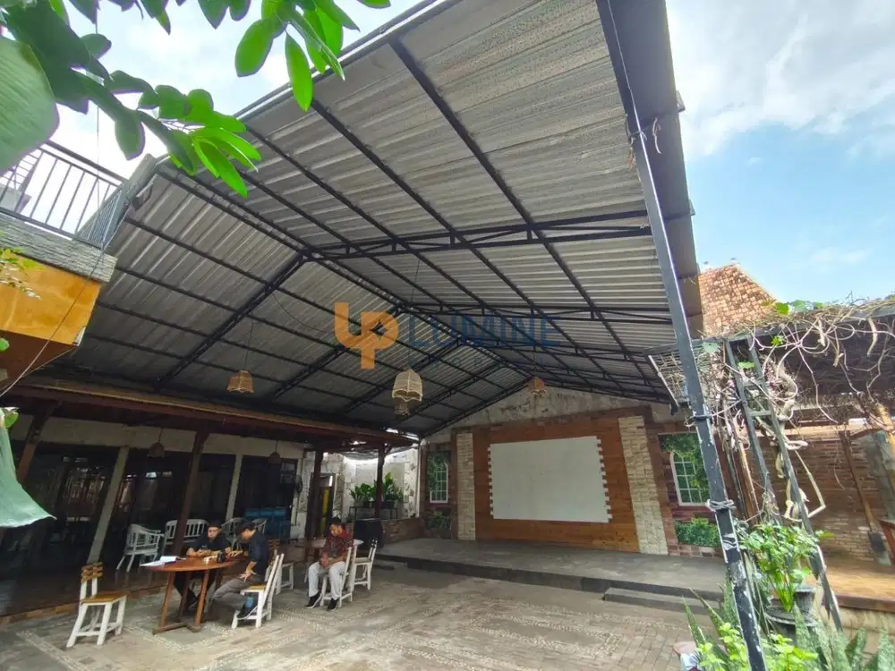 TEMPAT USAHA PARKIRAN LUAS DI KOTAGEDE YOGYAKARTA