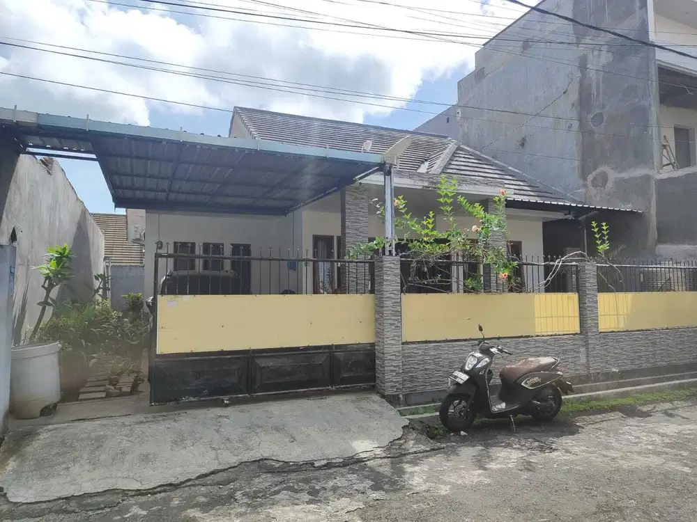 rumah di kori nuansa taman griya jimbaran,50 mtr dari jalan utama