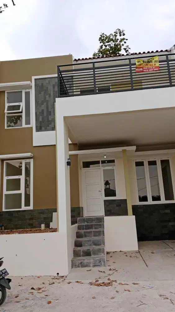 DIJUAL RUMAH SIAP HUNI 2 LANTAI MURAH,LOK. CILEUNYI