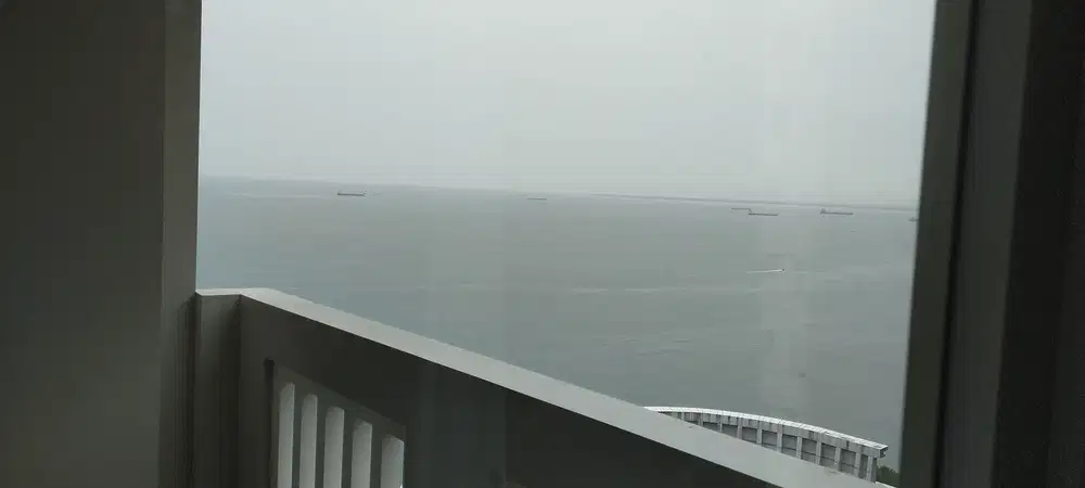 Di sewakan Apartemen mewah Borneo bay 3 kmr view pantai