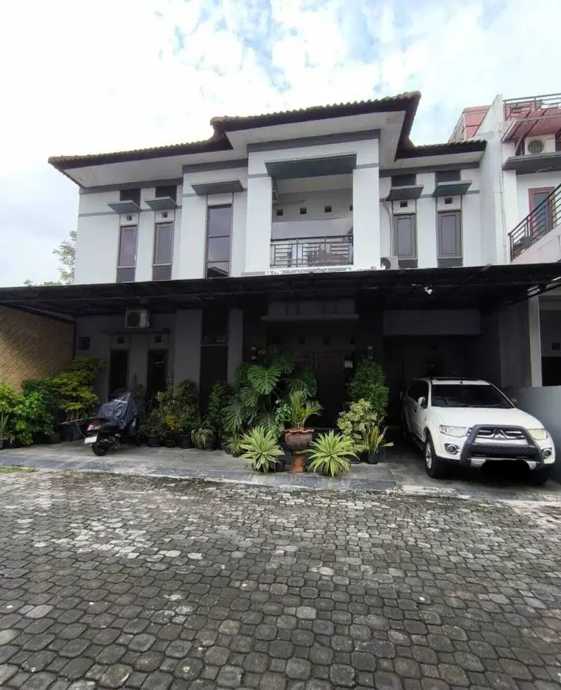 Rumah bagus di perum elit pondok permai nitikan Yogyakarta