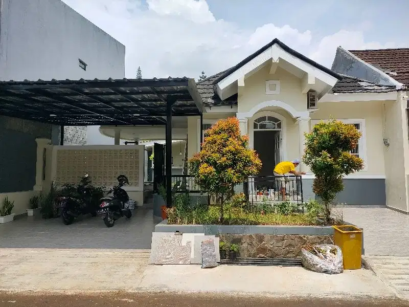 Dijual rumah satu lantai siap huni di sentul city
