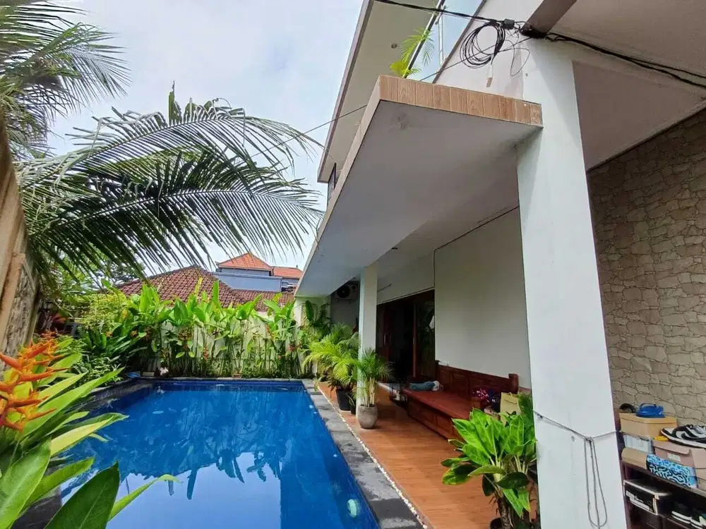 FOR SALE House With Swimming Pool In Kertalangu, Kesiman Near Sanur