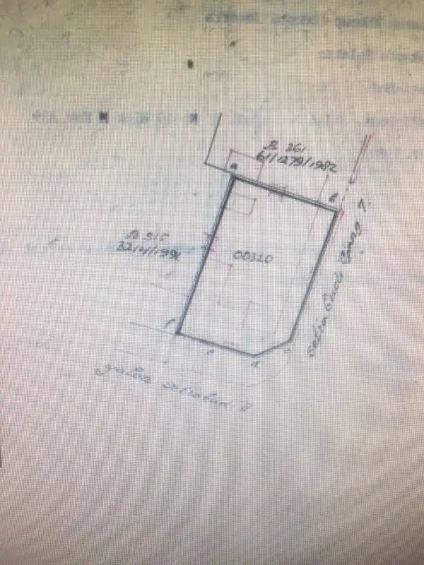 DI JUAL RUMAH TUA HITUNG TANAH SETIABUDI KUNINGAN JAKARTA SELATAN