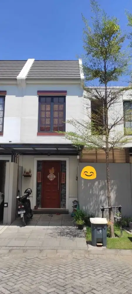 Rumah 2 lantai perumahan grand Harvest Kebraon Surabaya