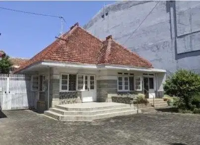 Dijual Rumah Lokasi Strategis Tengah Kota di Jl. A. Yani Semarang