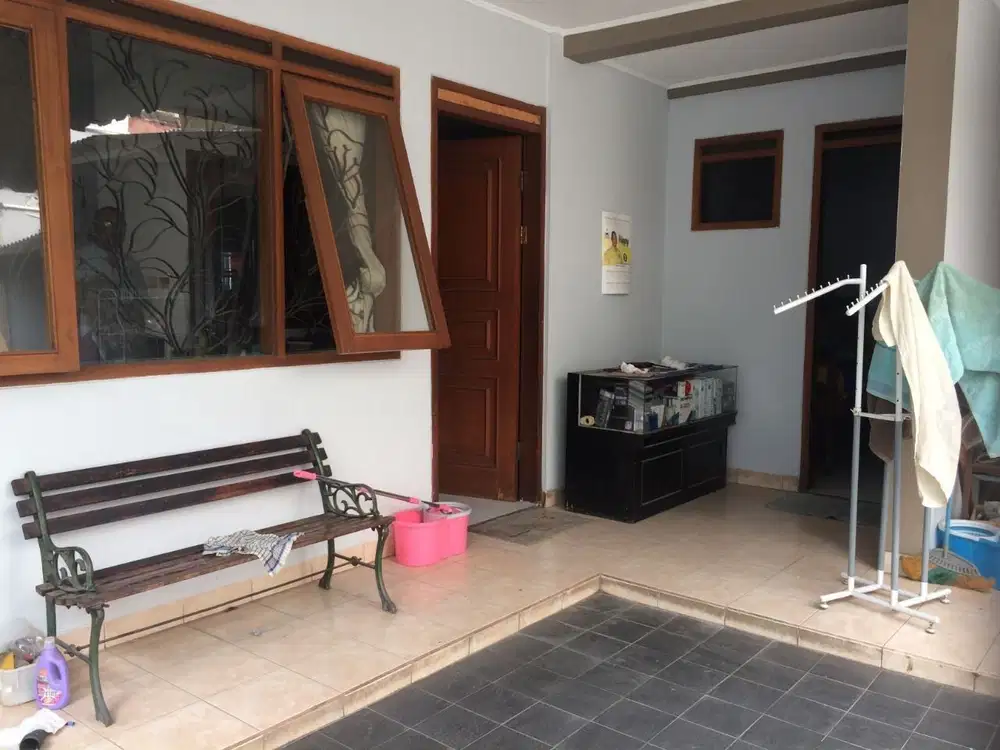 Dijual cepat rumah dibawah NJOP strategis lengkong asia afrika