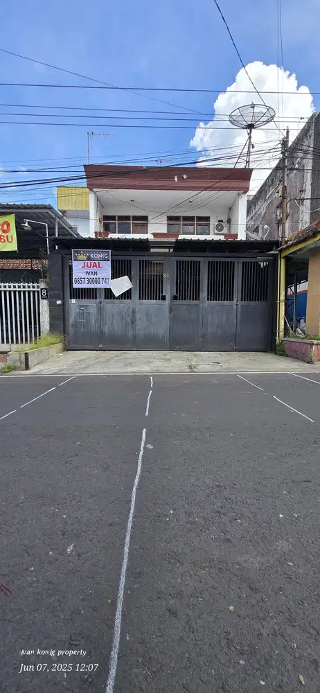 Malang kota. Komersial area. Hunian plus usaha